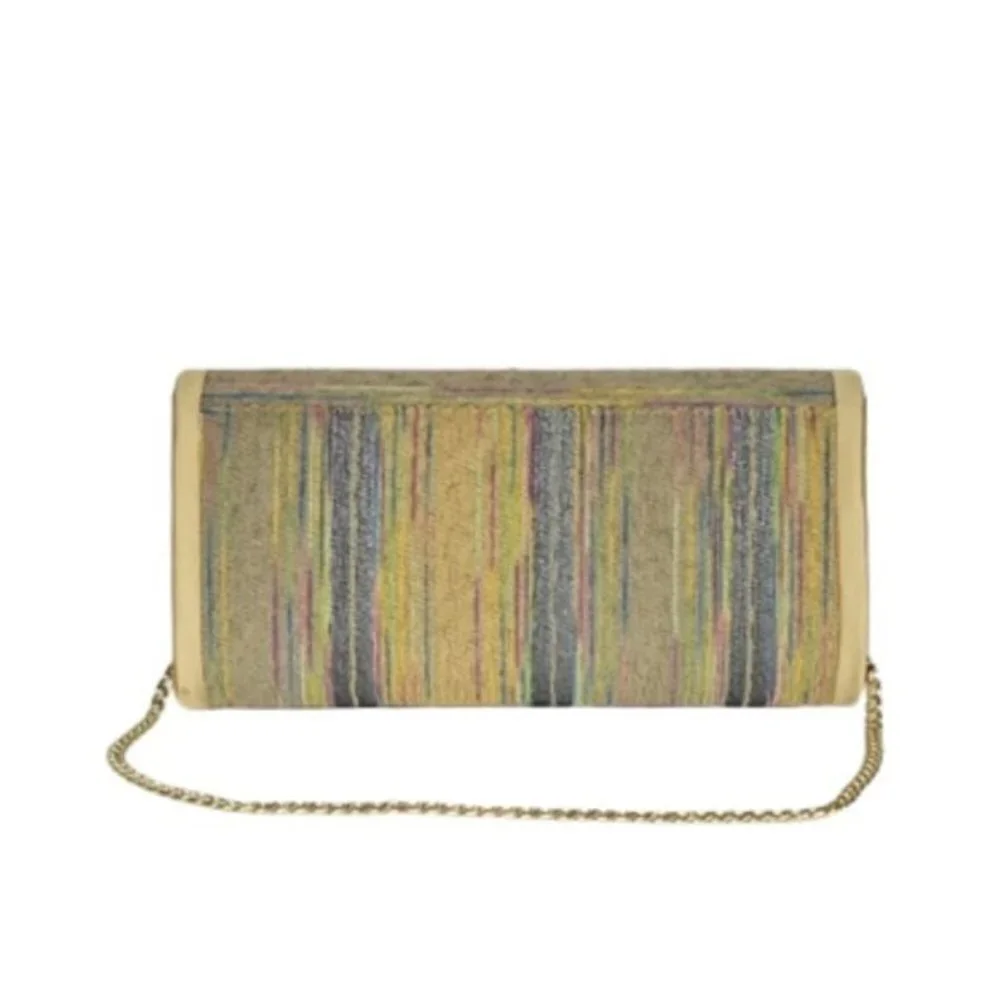 NWT BellaKiara HP Jan 5 clutch with shoulder chain